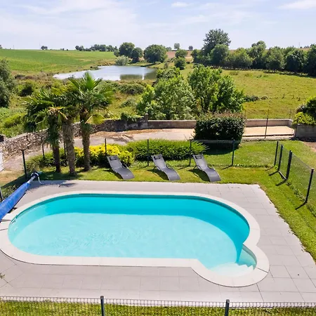 בית נופש Le Chant Des Tournesols Piscine Chauffee Montirat (Tarn)